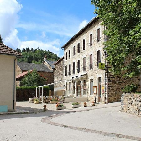 Logis Hotel Auberge De L'Allagnonette Saint-Poncy Eksteriør billede