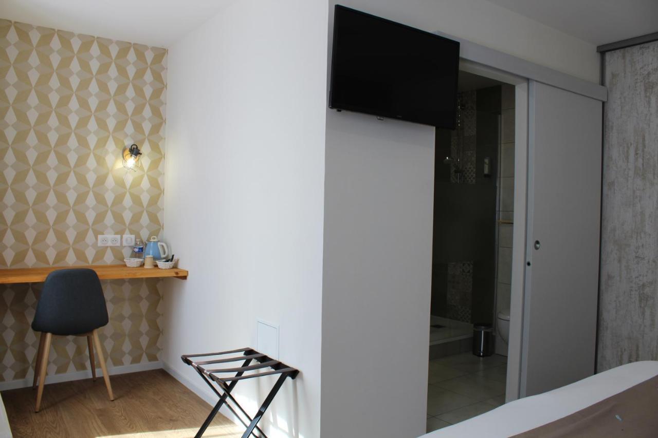 Logis Hotel Auberge De L'Allagnonette Saint-Poncy Eksteriør billede