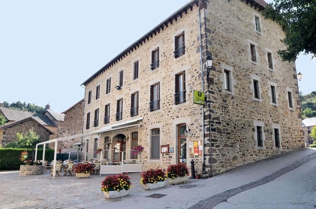 Logis Hotel Auberge De L'Allagnonette Saint-Poncy Eksteriør billede